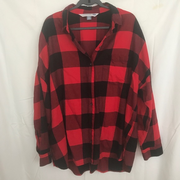 Old navy boyfriend shirt. - Picture 2 of 3
